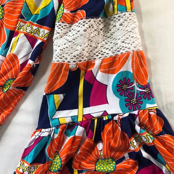 Colorful flower boho chic top or coverup 🌺 🌸 - Picture 3 of 7